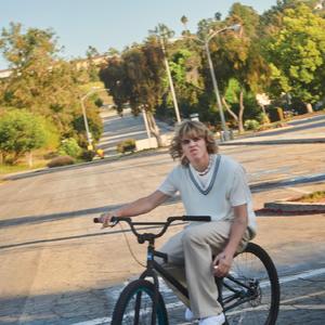 山东少妇AAA凸凸凸BBB
